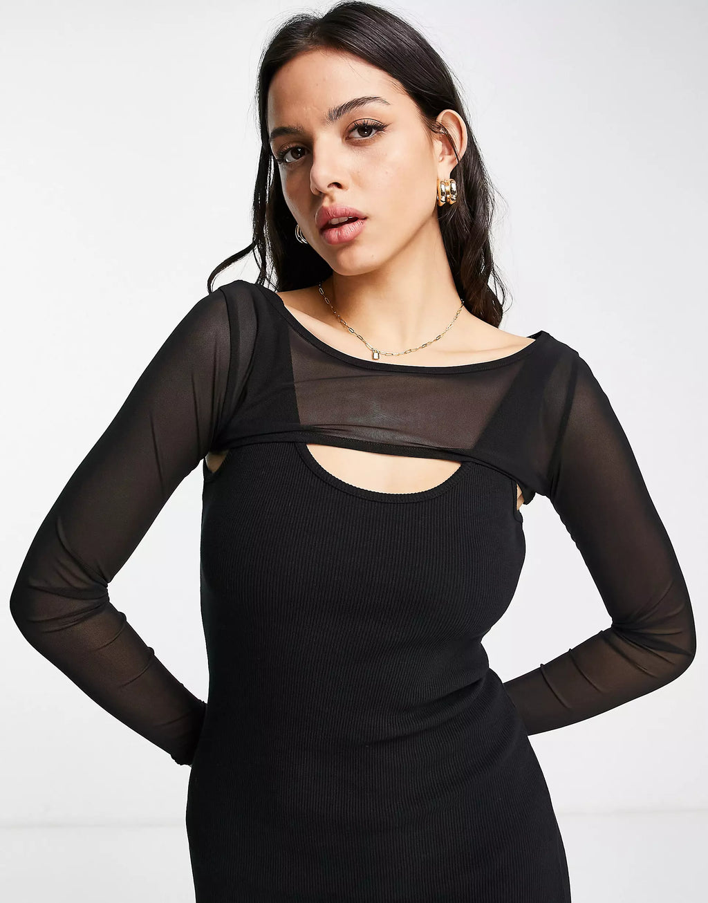 This is casual look of the Fall collection #color_black