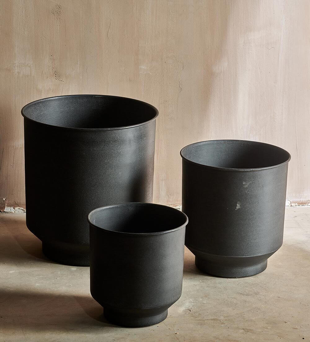 Pomo Recycled Planter